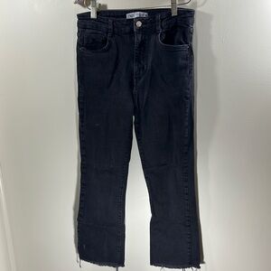 Zara Midnight Black Frayed Distressed Hem Cropped Jeans Size 6